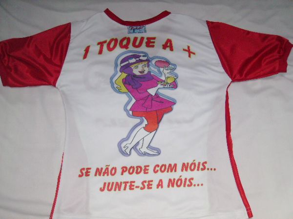 modelo 1toque a+ costas baby look
